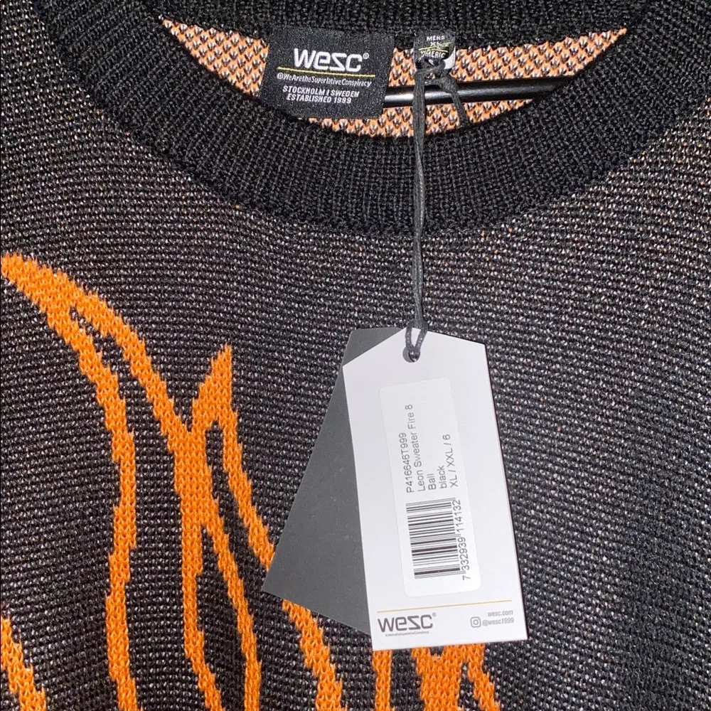 🆕 WESC heavyweight knitted 8 Ball Sweater 🎱
